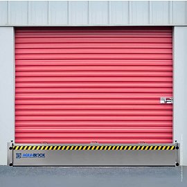 Installazione fuori luce paratie antiallagamento Aquablock  garage