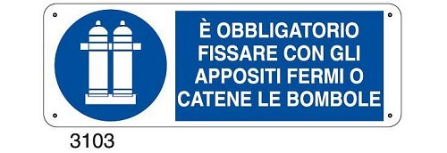 E' obbligatorio fissare con gli appositi fermi o catene le bombole