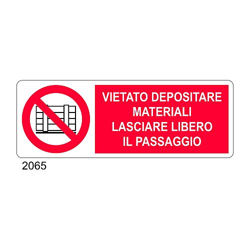 Vietato depositare materiali.Lasciare libero il passaggio