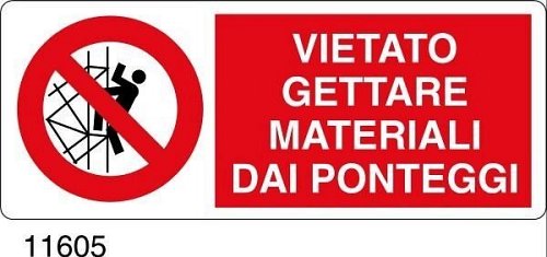 Vietato gettare materiali dai ponteggi