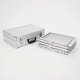 ZIGZAG001-espositore-da-terra-alluminio-e-plexiglass-con-valigia-1024x1024